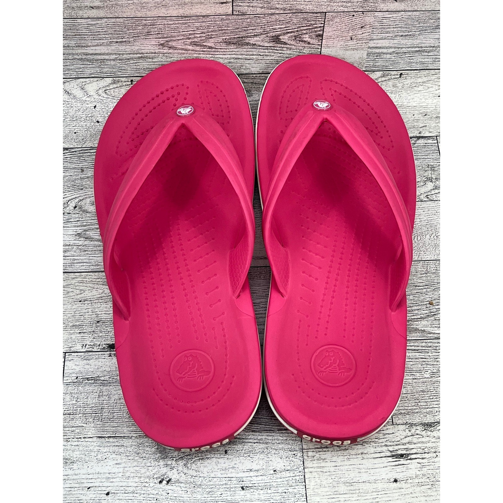 Crocs Kadee II Flip Flops Women’s Pink Size 7/8 Comfortable Beach Sandals