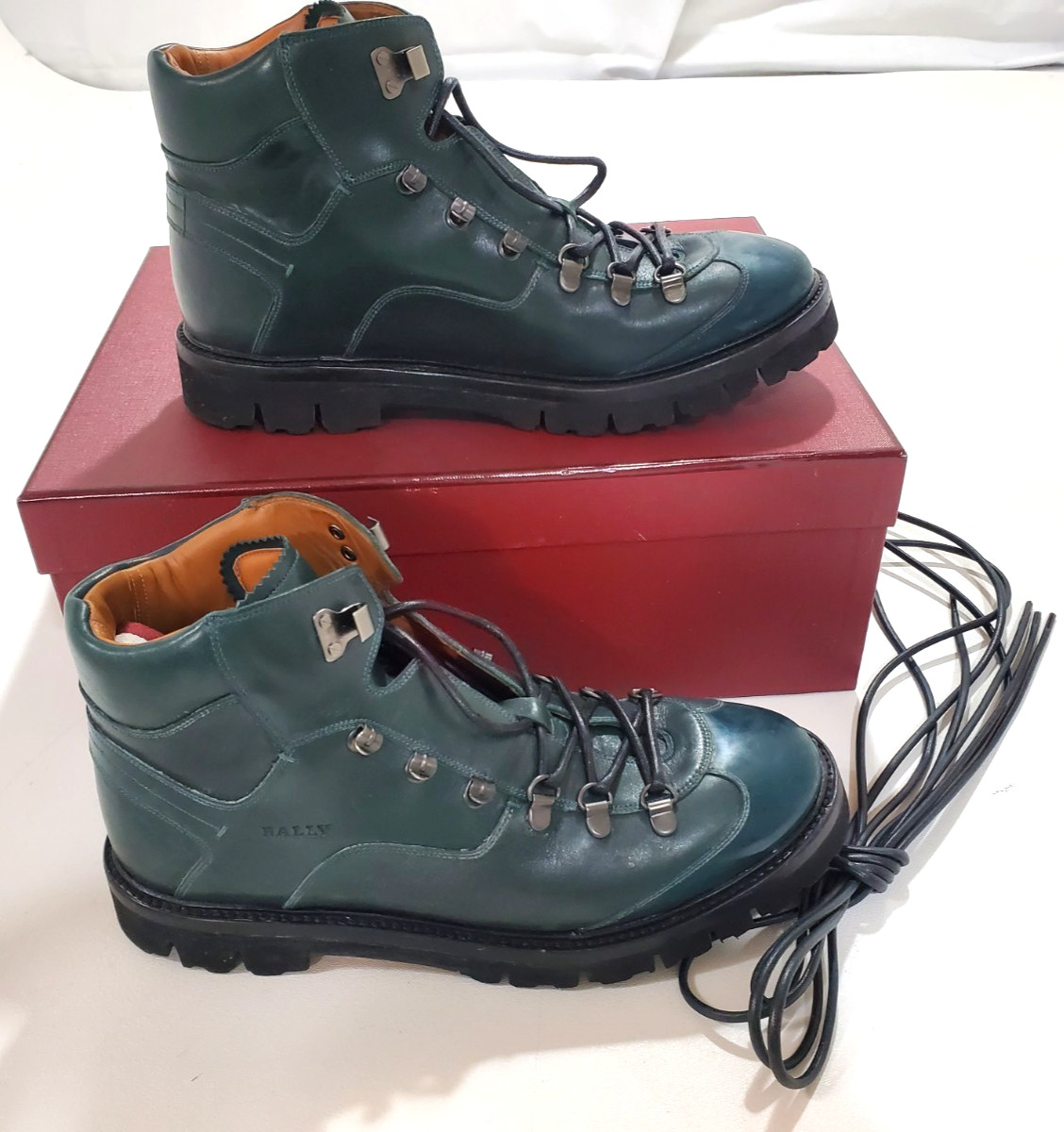 Bally Charls Men’s Leather Green Hiking Winter Boots US Size 7 D Slightly Used