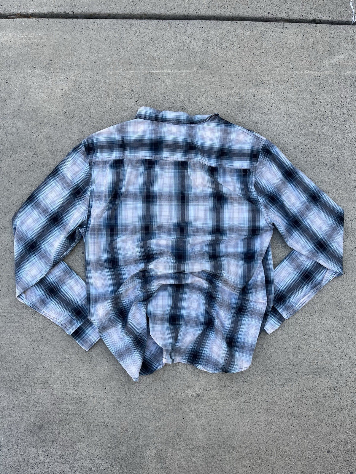 Quiksilver Modern Fit Plaid Long Sleeve Button-Up Shirt L Blue Gray White