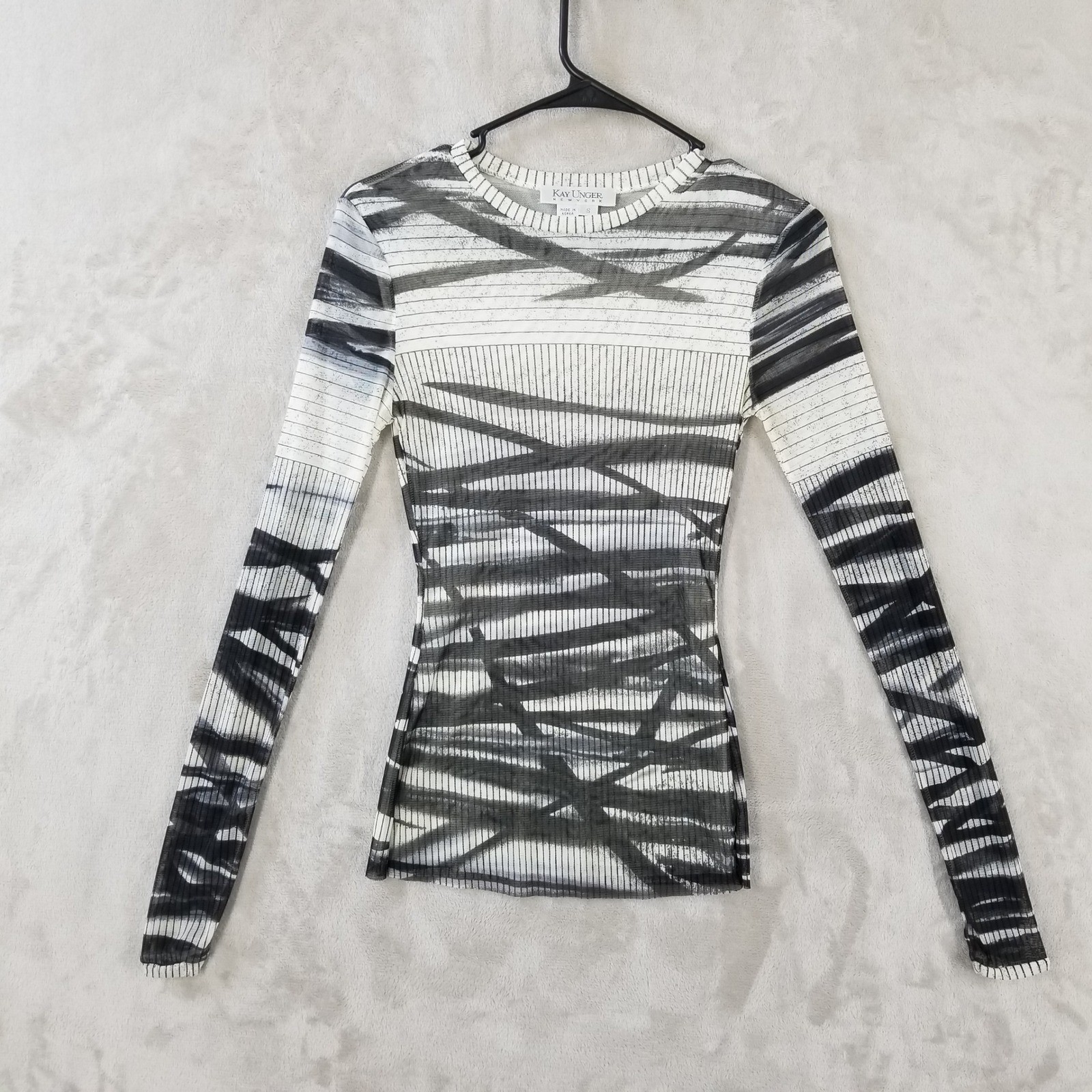 Vtg Kay Unger Mesh Top Womens S Black White Abstract Print Long Sleeve Sheer Tee