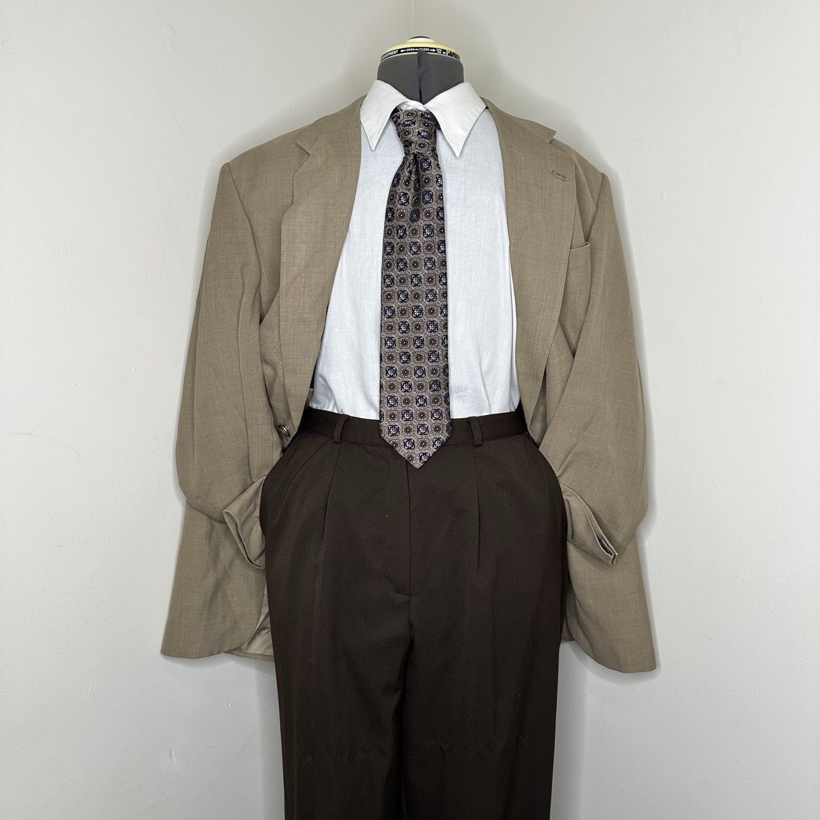Mens 44L Blazer Beige Wool 2 Button 2XL 48″ Sport Coat Suit Jacket USA Nicklaus