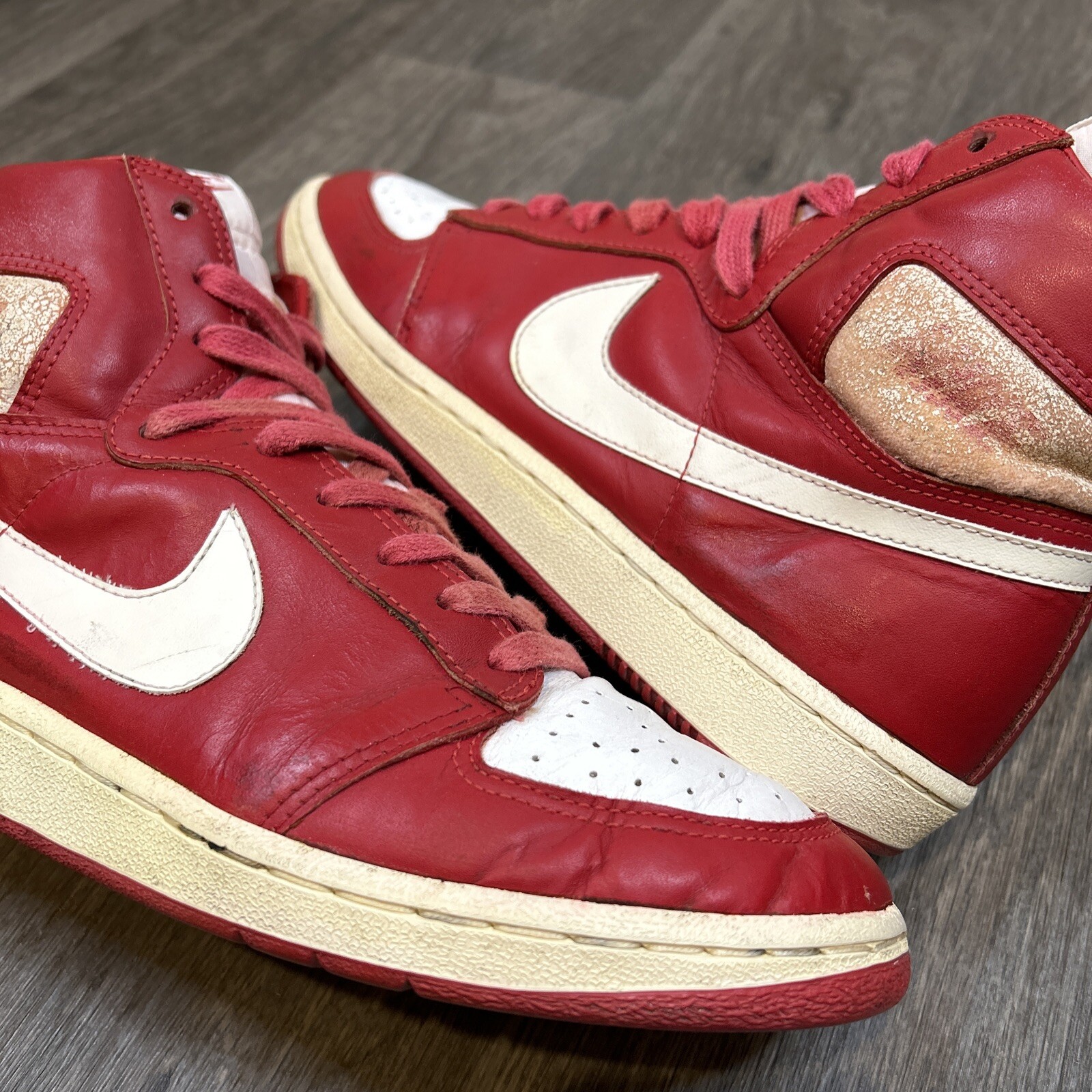 VTG Nike 1980’s Sales Sample Dynasty Red White Men’ US 9 1985 Original OG Shoes