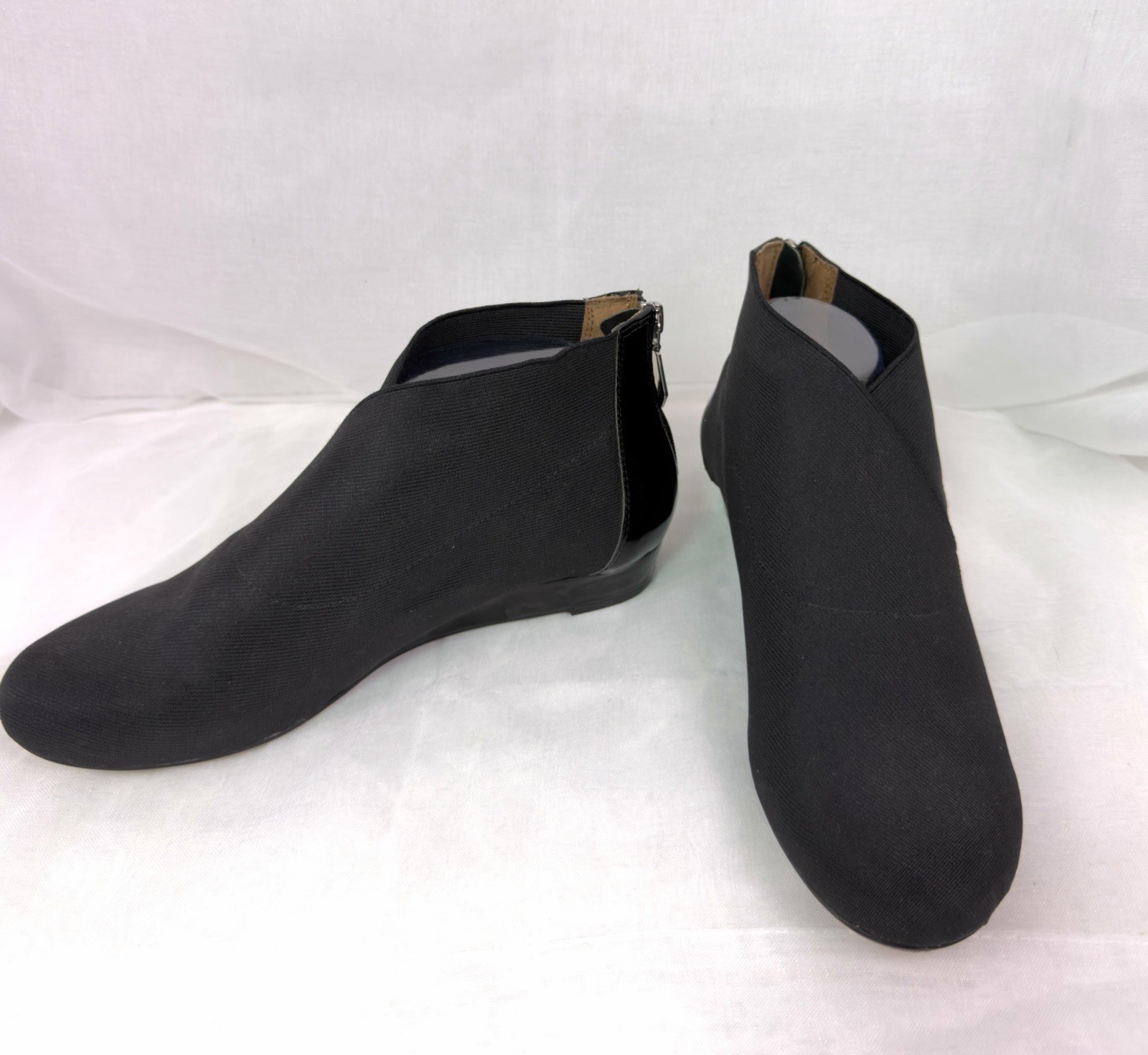 Donald J Pliner Jacky Women 8.5M Black Stretch Fabric Ankle Booties Hidden Wedge