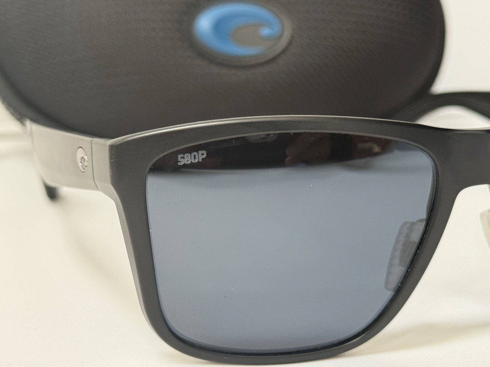 Costa LOS ALIJOS Gray Polarized Sunglasses with Case