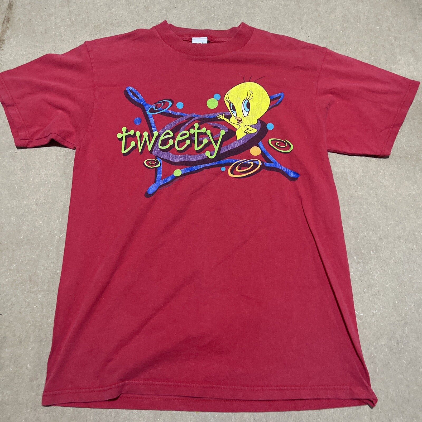 Vintage 1997 Warner Bros Looney Tunes Tweety Shirt Size L