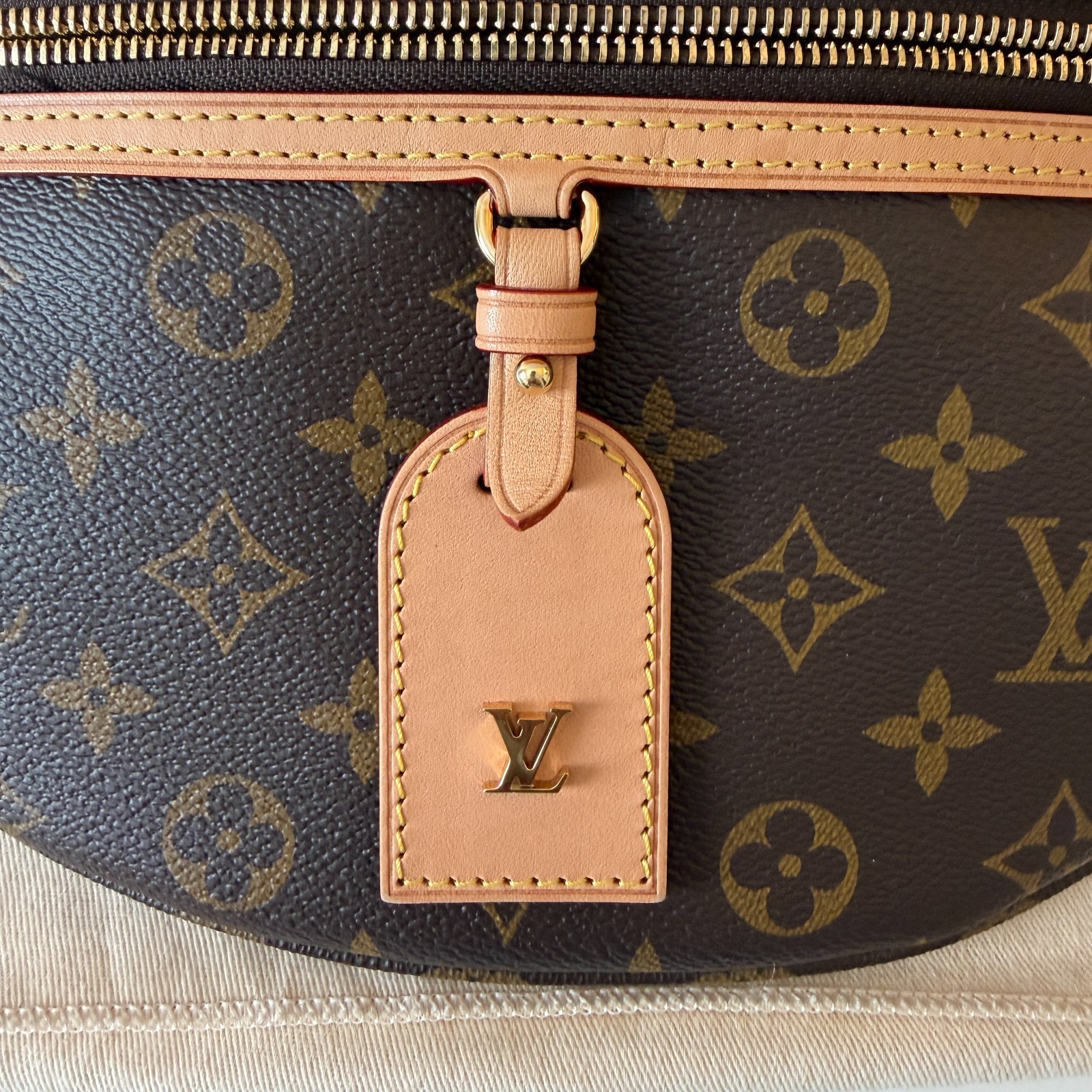 Louis Vuitton High Rise Bumbag Monogram Canvas AUTHENTIC Belt Bag Full Set NEW