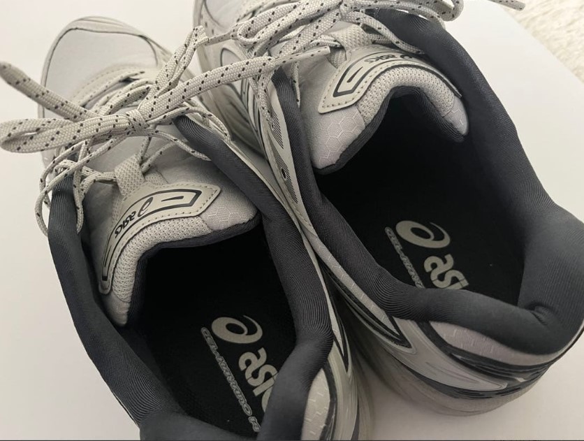 ASICS Gel-Kayano 14 White, Graphite, Grey 1203A537-110 Men’s sneaker US10