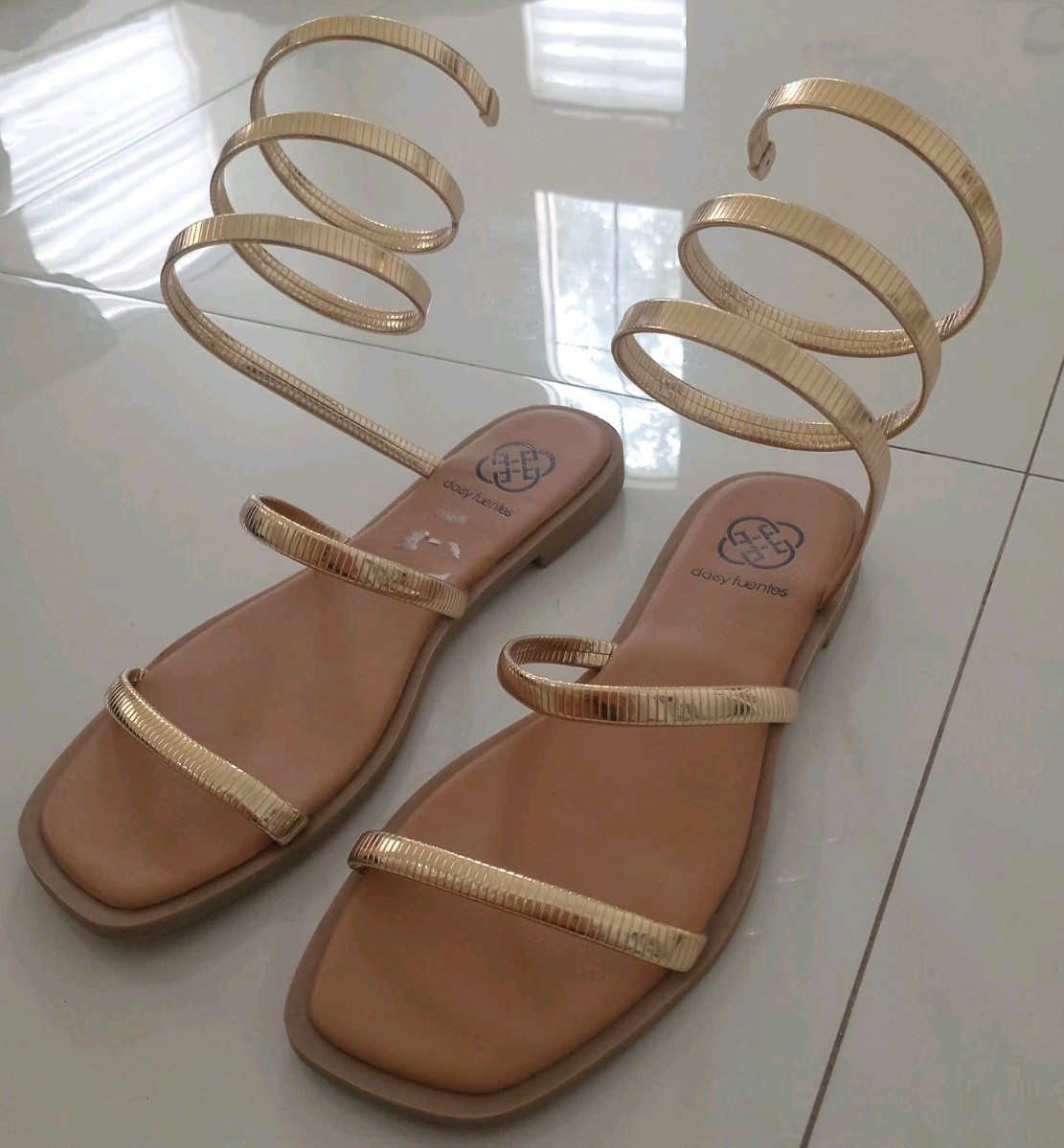 Daisy Fuentes Gold spiral ankle-wrap Sandals Shoes Ancient Greek Style Sz 8M