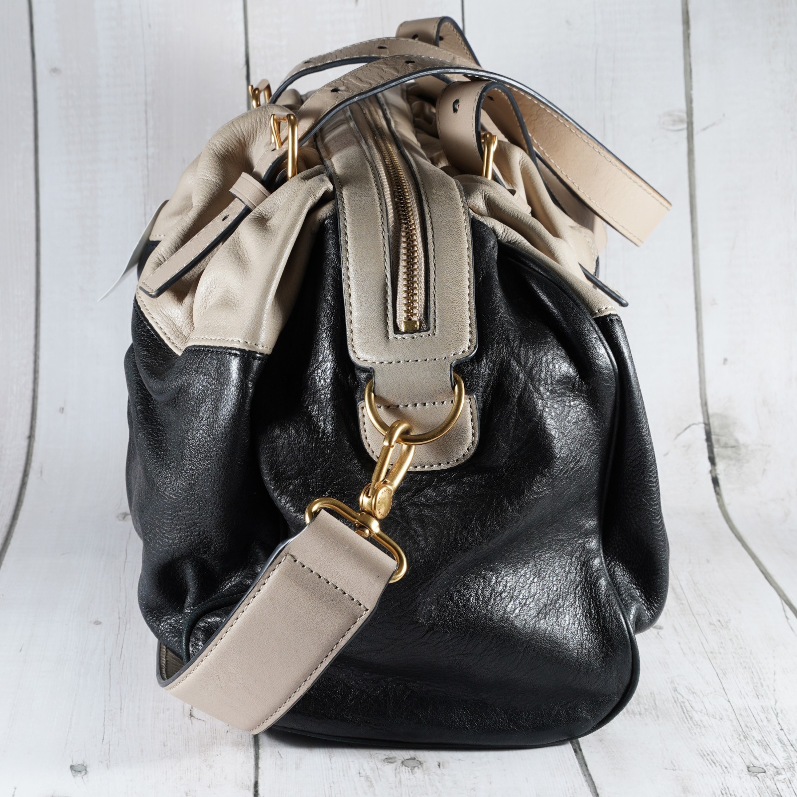 Women’s Marc Jacobs Bicolor black and beige leather satchel bag