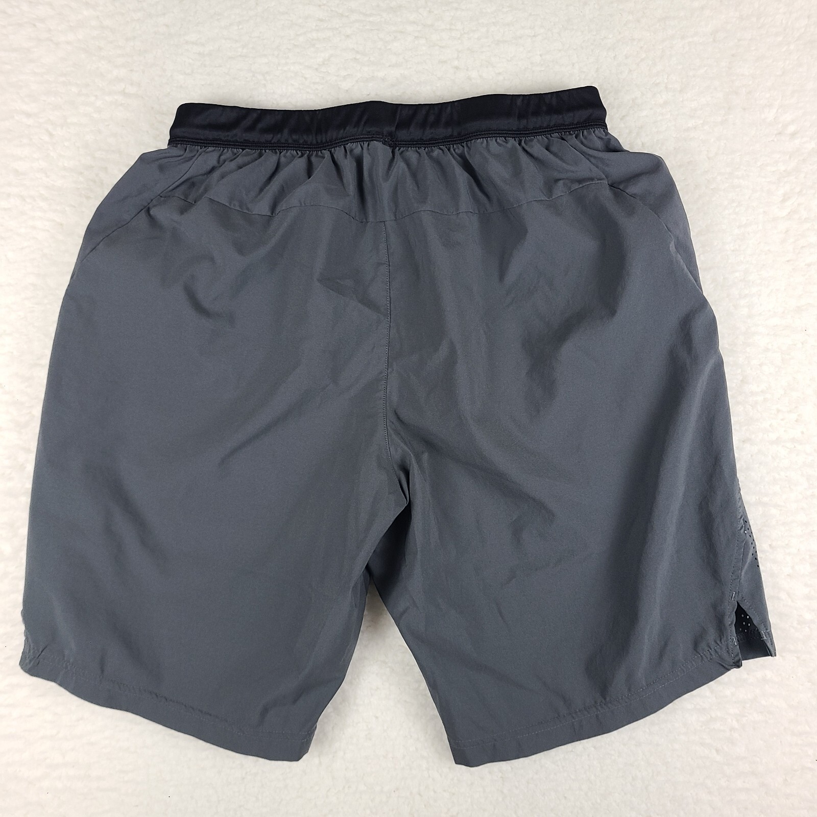 Adidas Shorts Mens Large Dark Gray Solid Running Training Active Zipper Pockets