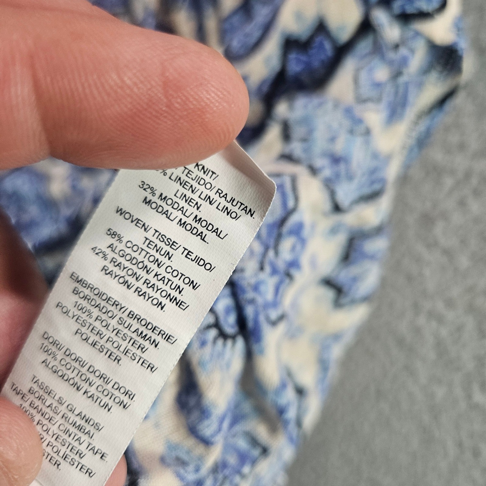 Lucky Brand Blue Tile Print Embroidered Peasant Blouse Tassel Top Womens Medium