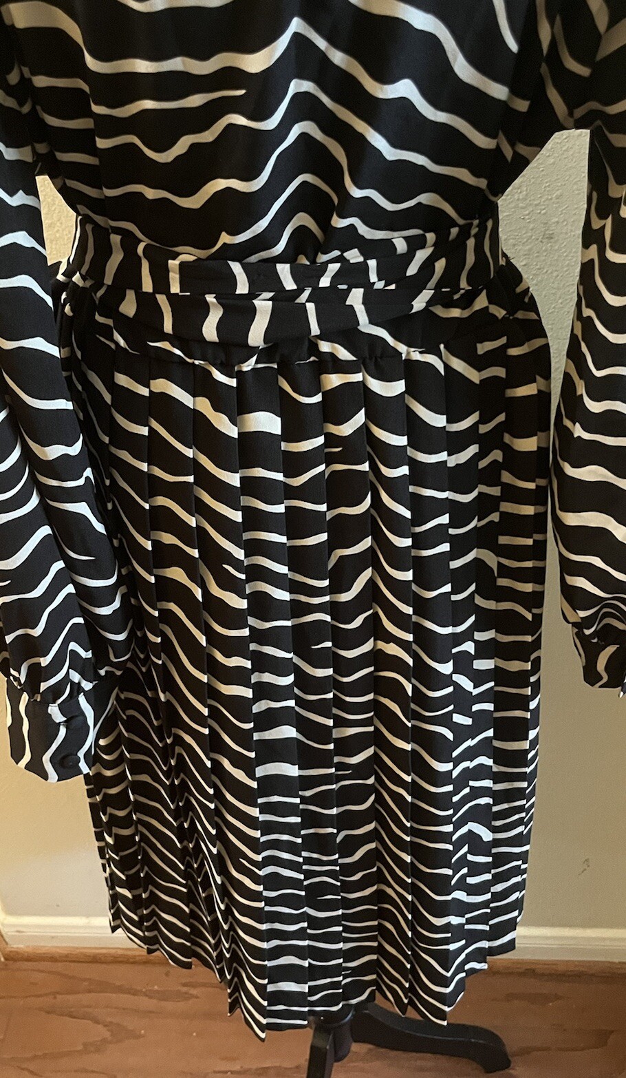 Who What Wear Plus Size XXL (18) Animal Print Midi Dress Black & White Bust 48”