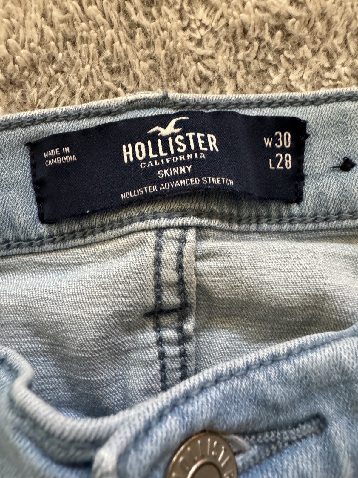 Lot Of Hollister men’s Jeans size vary 4 pairs