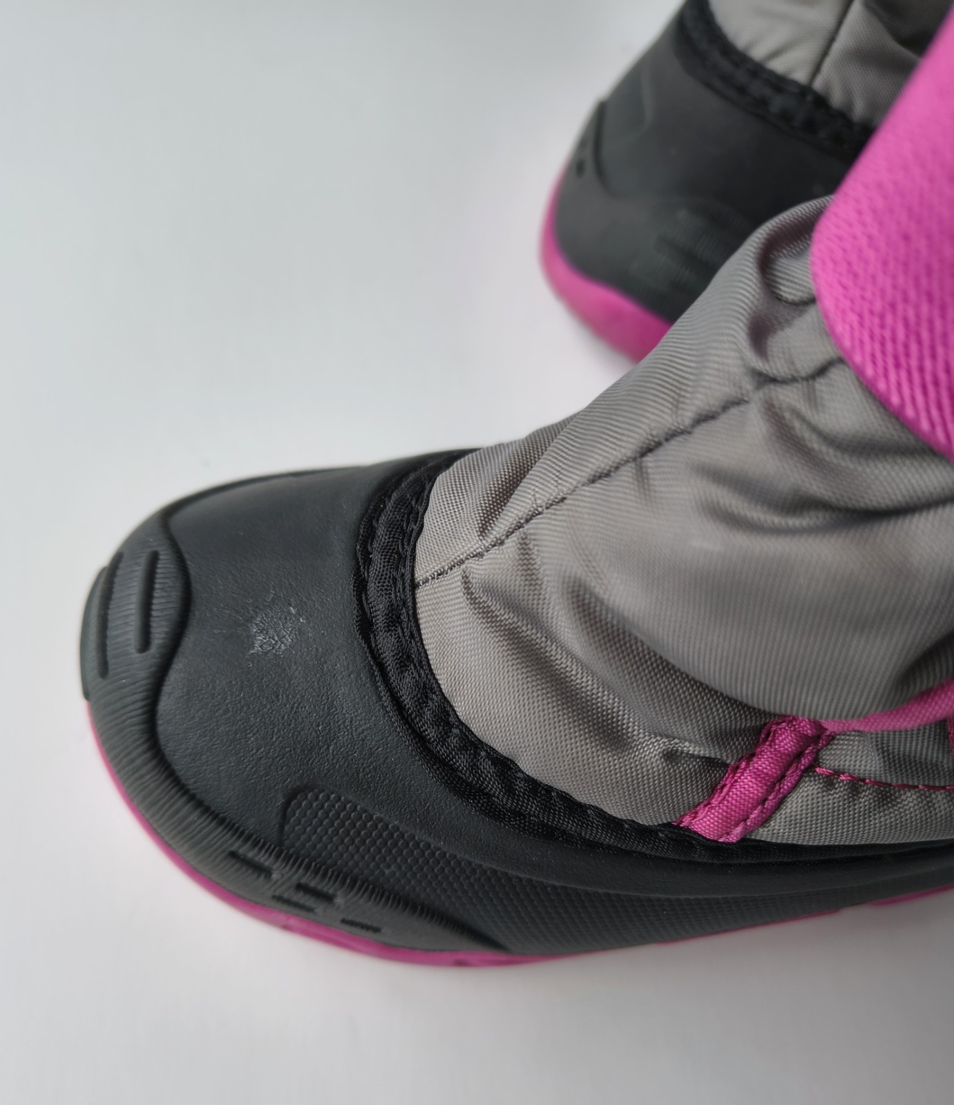 Kamik Snowbug 5 Toddler Winter Boots Size 9/26 Gray/Pink Waterproof Insulated