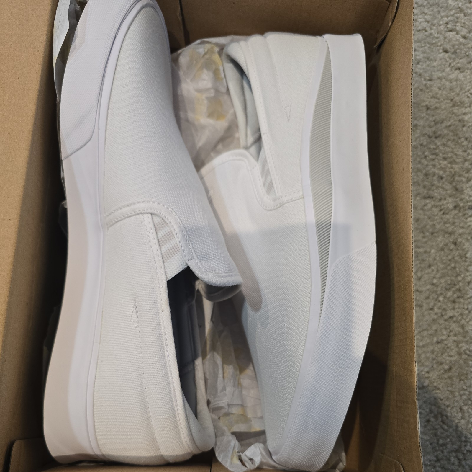 Adidas Sabalo Slip Size 13 WHITE DB3065