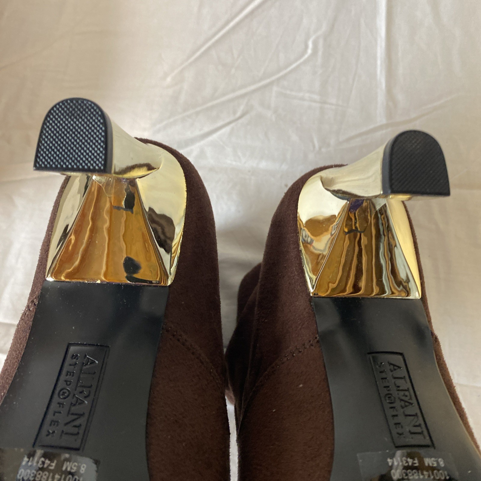 Alfani Bambey Brown Block Heel Ankle Boots Women’s US 8.5 M NEW