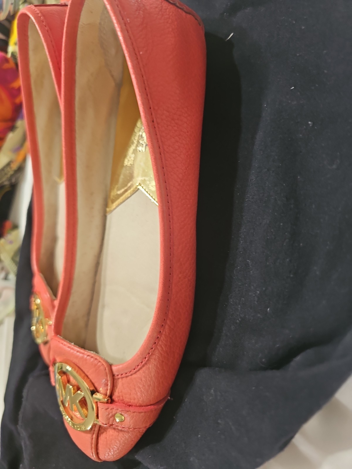 Michael Kors Fulton Flats Size 7M Watermelon. Excellent Preowned Condition.