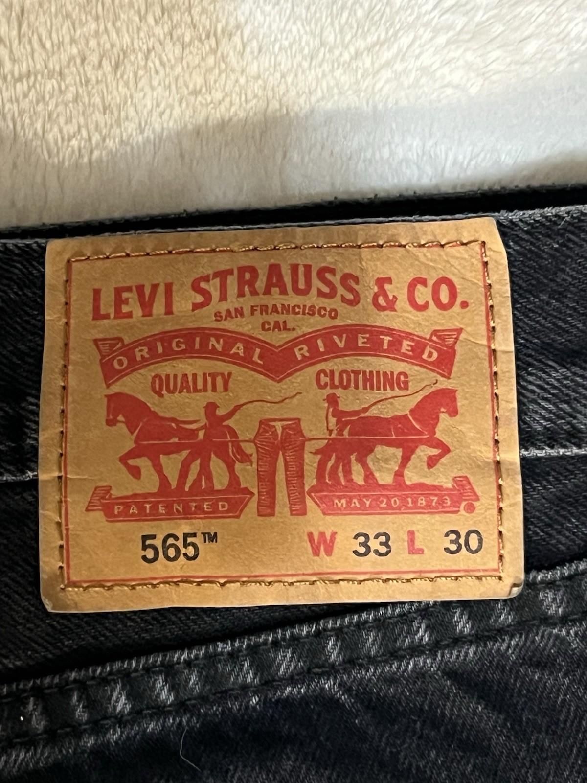 Levi’s Jeans Men 565 Loose Straight Jeans, Hemmed