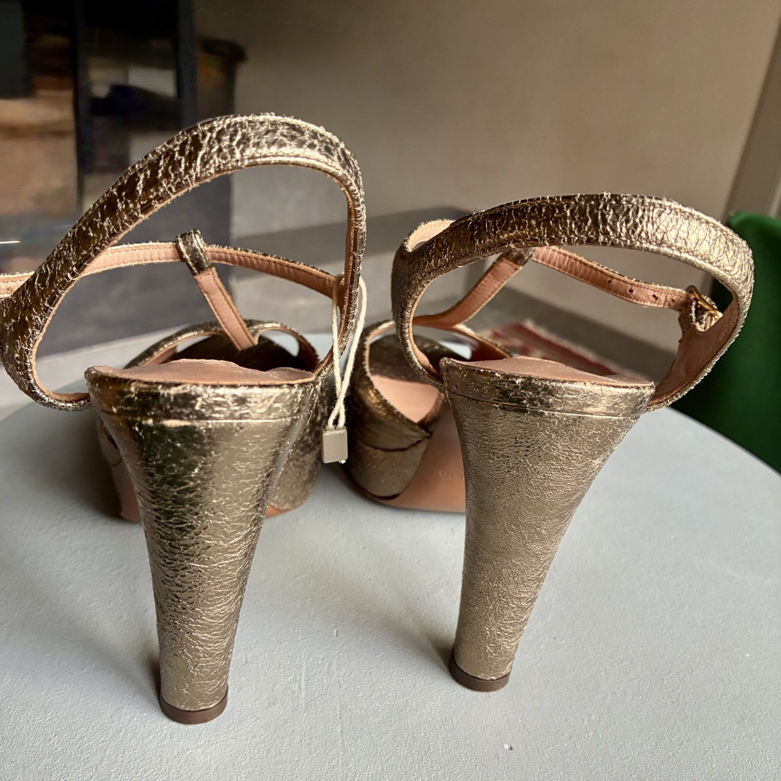 THE OTHER THING T-Strap High Heel Platform Sandal Bronze/Gold Cracklé Leather n.40