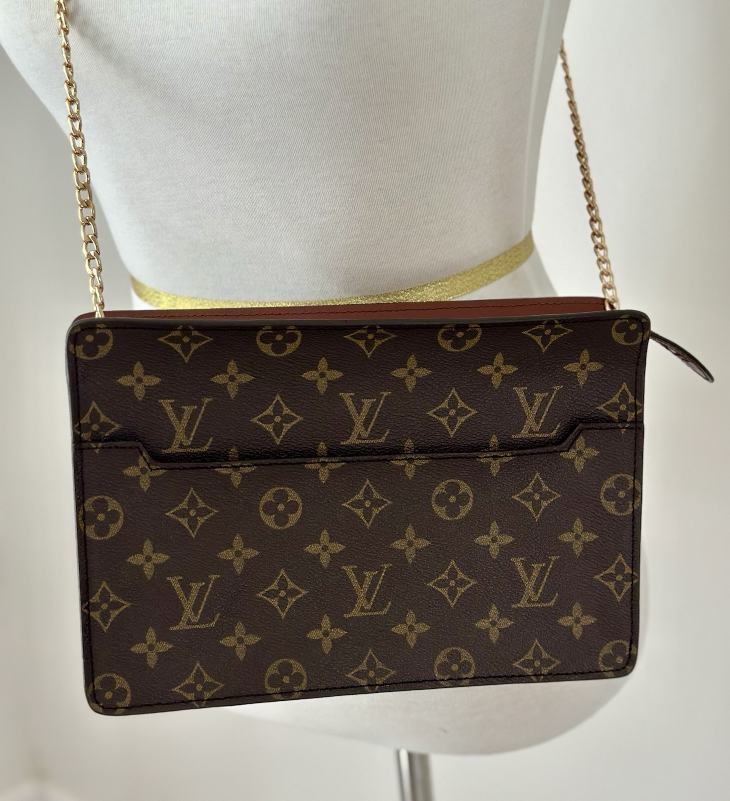 Authentic Louis Vuitton Monogram Pochette Homme Clutch Bag M51795 Excellent