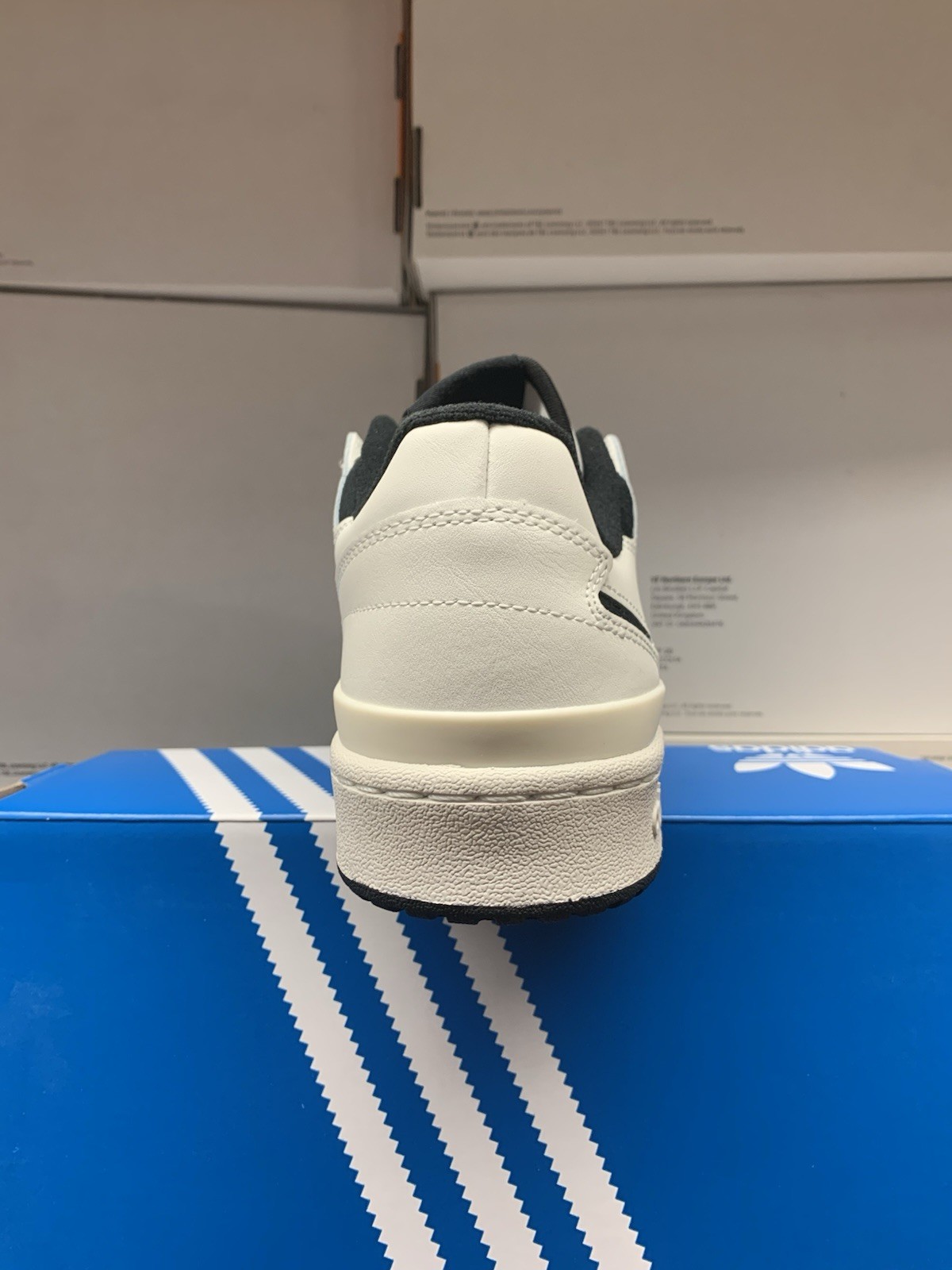 ADIDAS FORUM CL Men’s NEW Medium Width