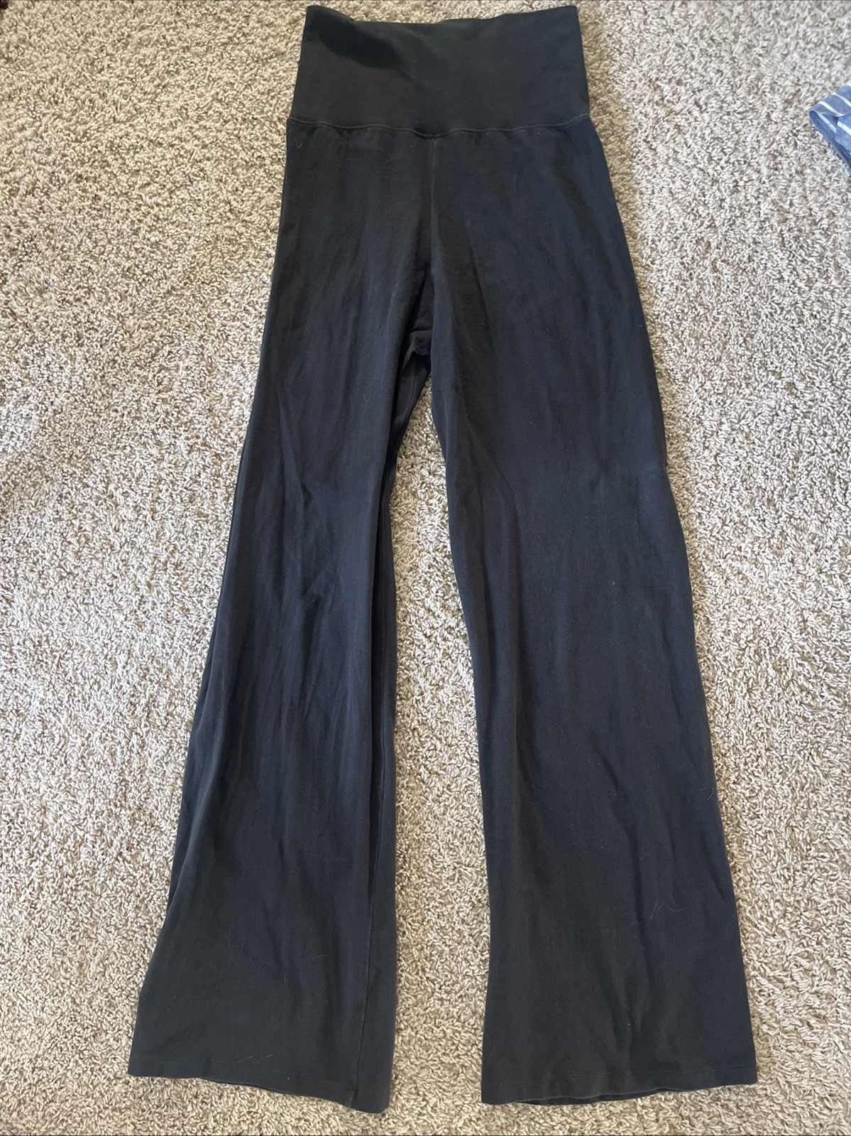 Brandy Melville Flared Leggings Heather Grey, Charcoal Black, and Oatmeal White