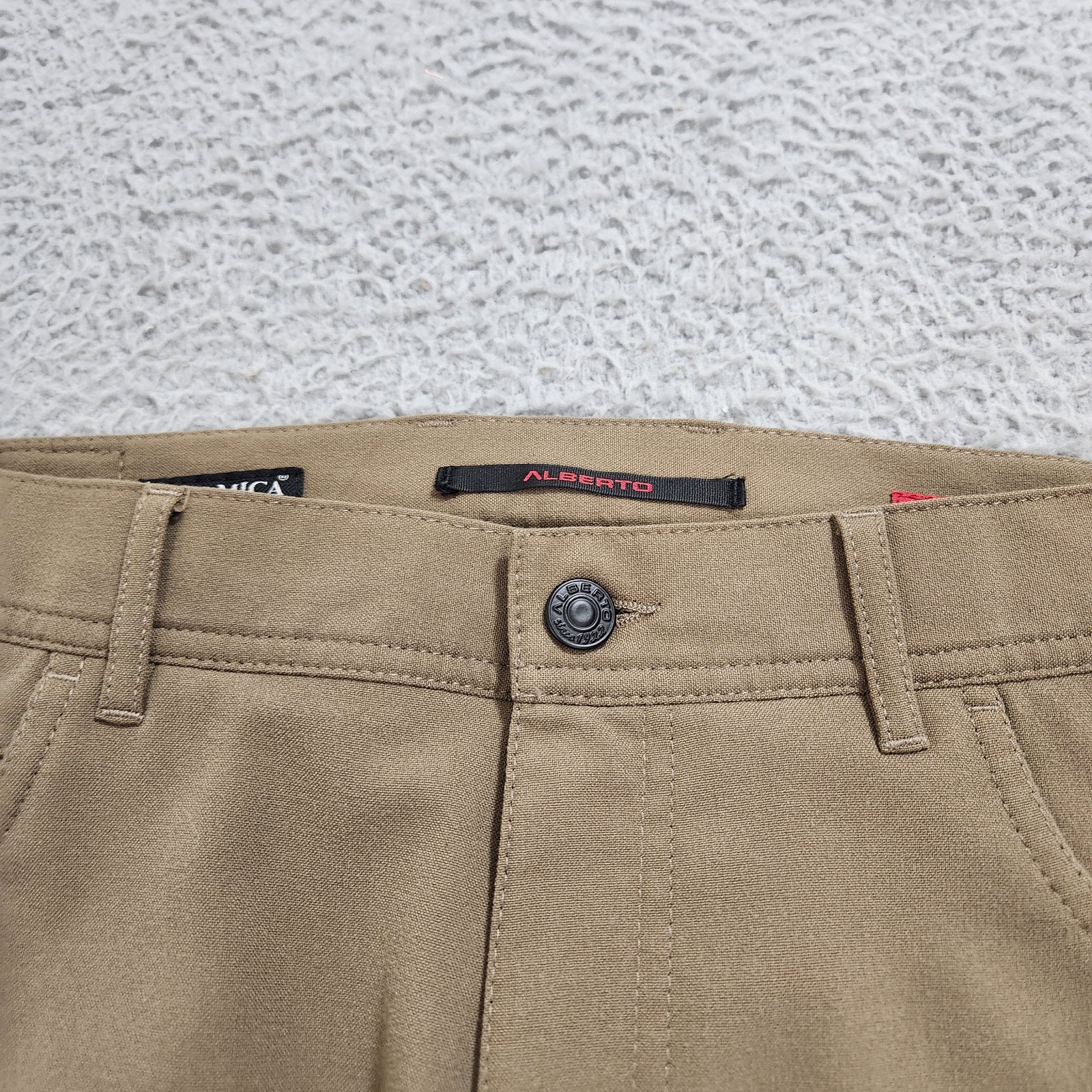 Alberto Pants Mens 30×32 (Fits 31×30) Brown Stone Chino Modern Fit Ceramica