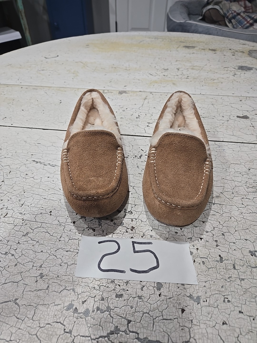 Ugh Ansley Slipper 1106878 W Women’s Chestnut Suede Size 7D-38
