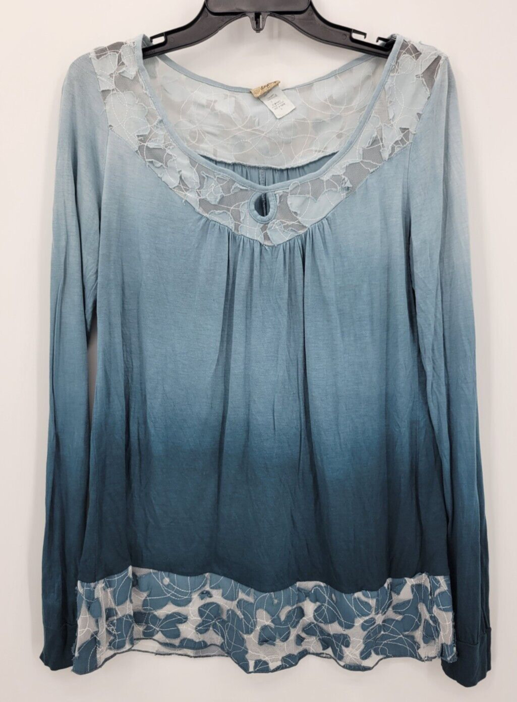 Daytrip Buckle Top Womens Large Blue Ombre Lace Trim Boho Artsy Popover Blouse