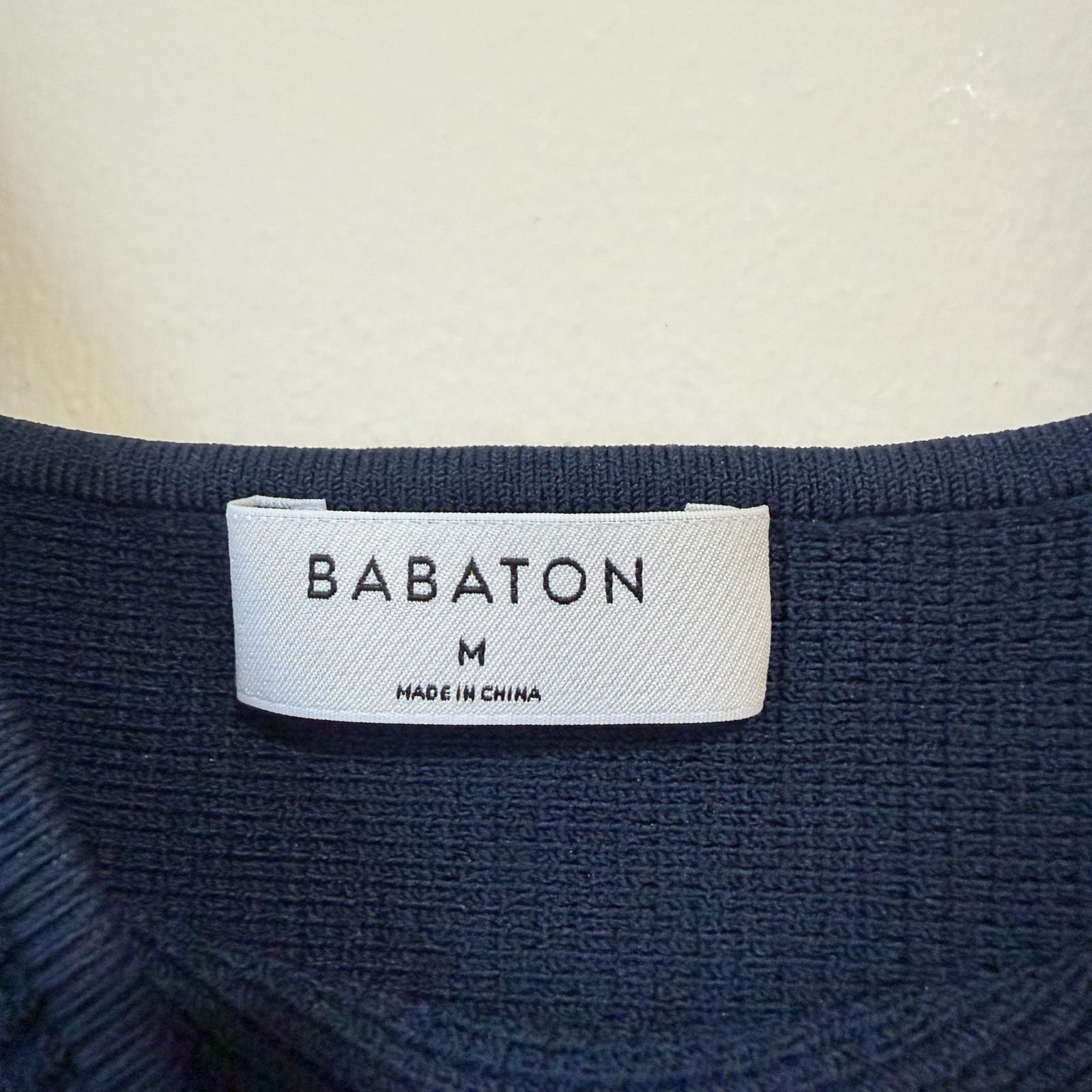 Babaton Aritzia Navy Blue Ribbed Knit Cropped Tank Top Sleeveless Minimalist Med