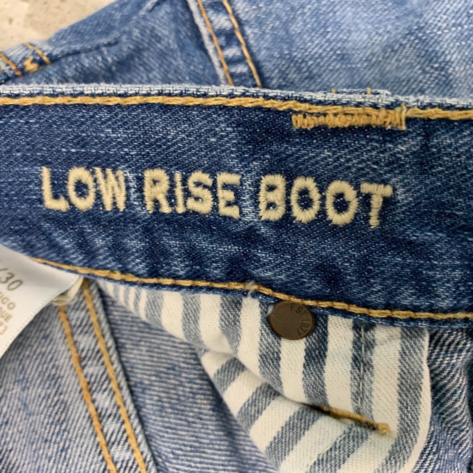 American Eagle Jeans 31×27 Blue Pants Low Rise Boot Distressed Grunge Tag 33×30