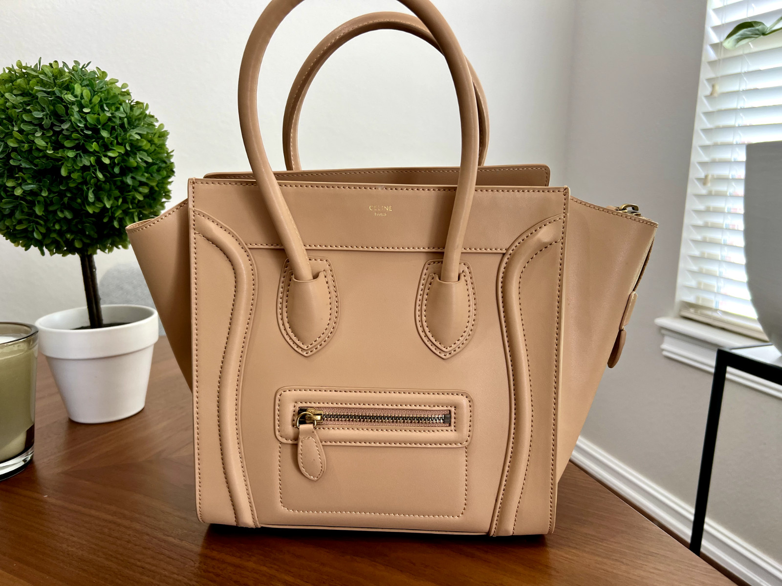 CELINE Luggage Aged Gold Hardware Shoulder Bag Micro Brown Leather