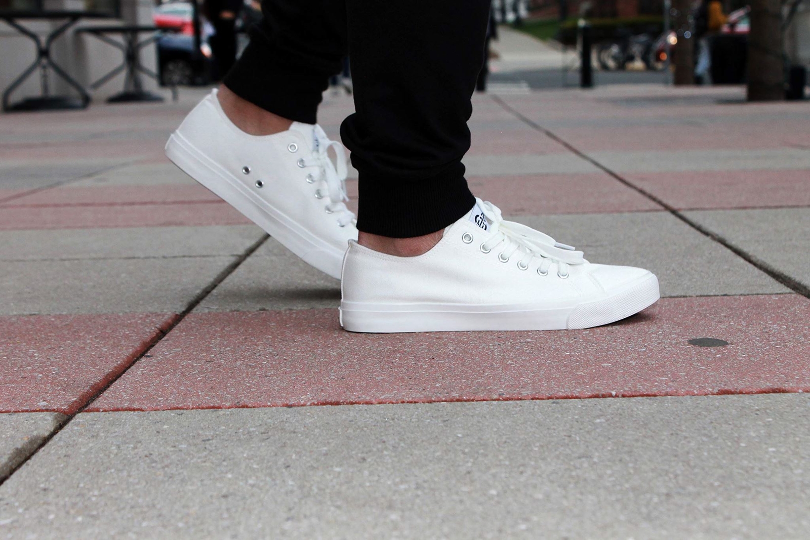 Fear0 Unisex True to Size All White Casual Canvas Sneakers Shoes for Men Size 12