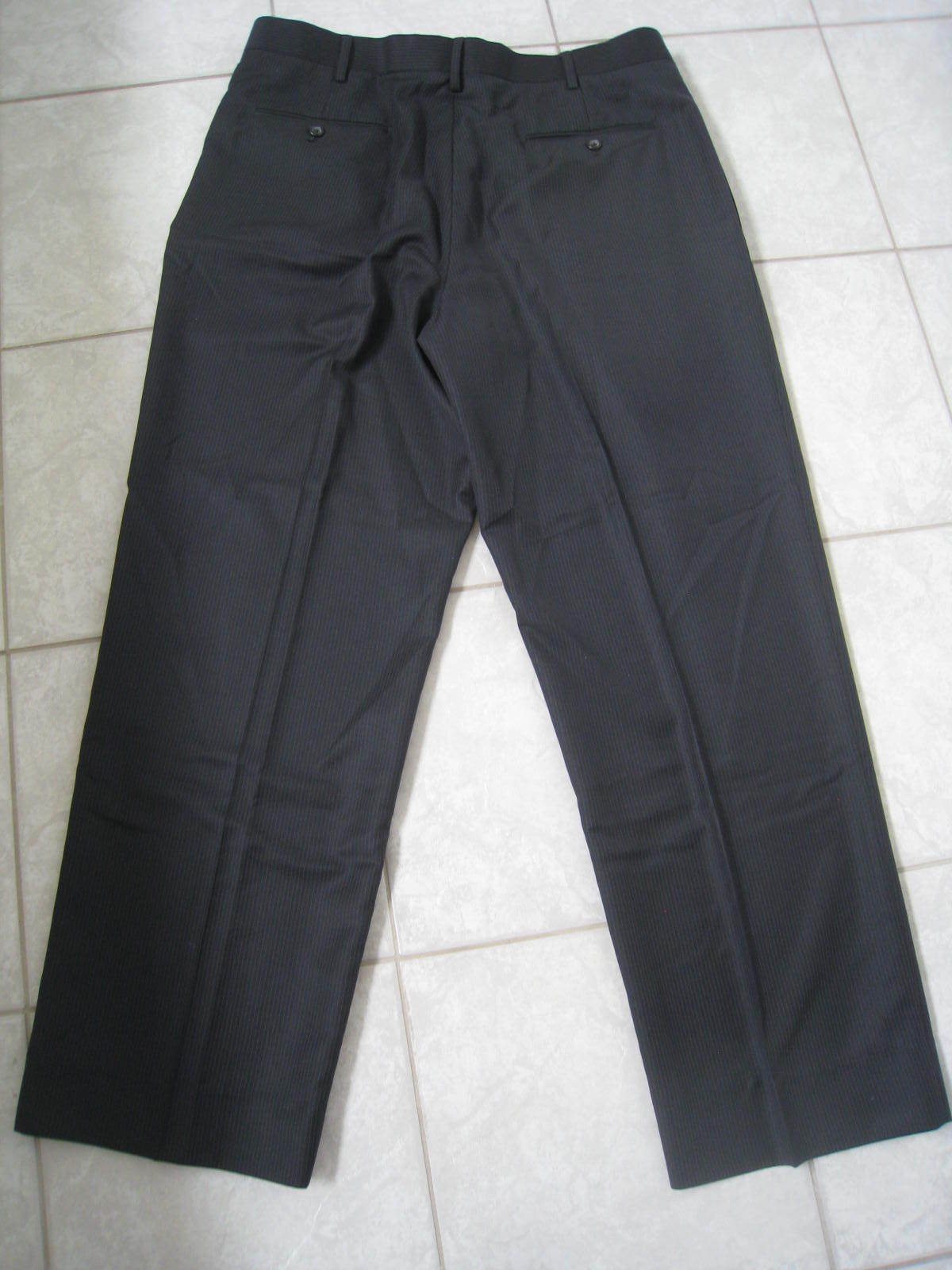 Merona Pleated Dress Pants Men’s Size 36X31 Black Striped