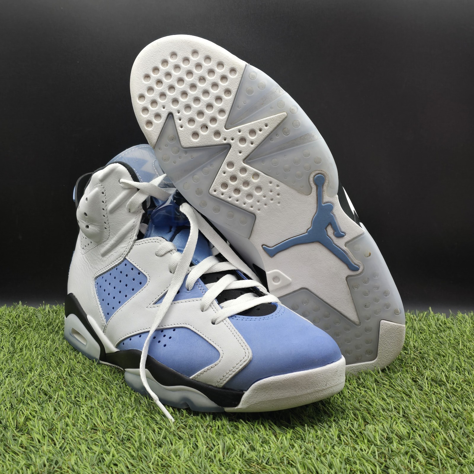 Jordan 5 Retro “University Blue”, Pre-Owned(Great Shape), OG Box, Sz 10.5M/12W
