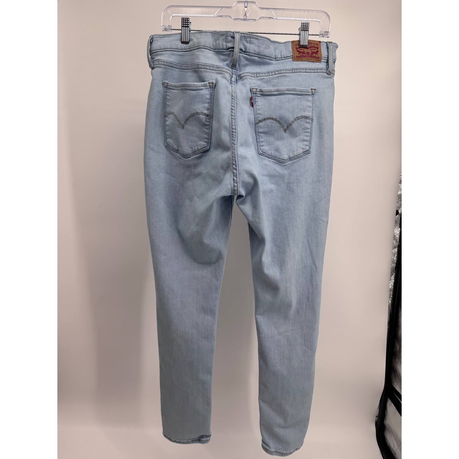 Levis 311 Shaping Skinny Jeans Light Wash Blue Denim W33 L30 19626-0321