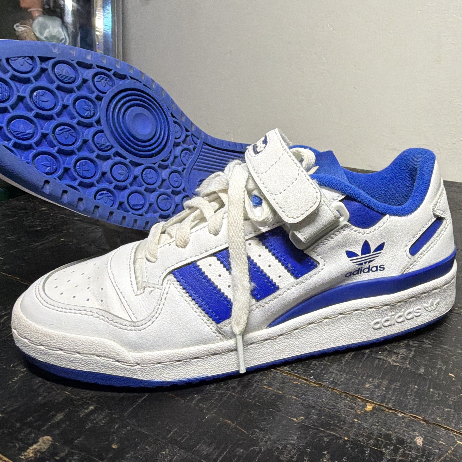 adidas Forum Low White/Royal Blue Men’s Low Top Sneakers Lace Up FY7756