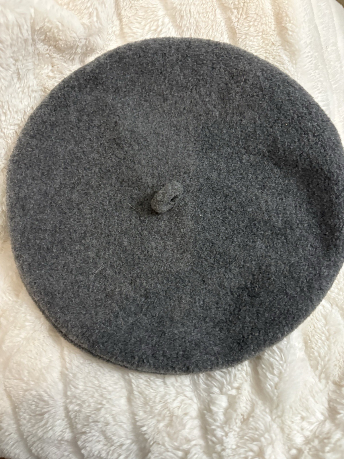Gray Fownes Beret