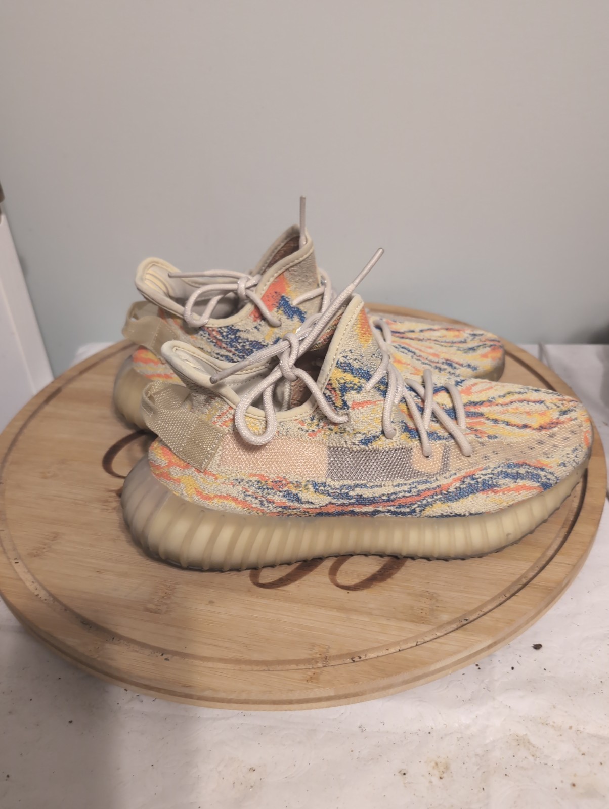 Yeezy Boost 350 V2 MX Oat – Men’s Size 7 Good Condition A1