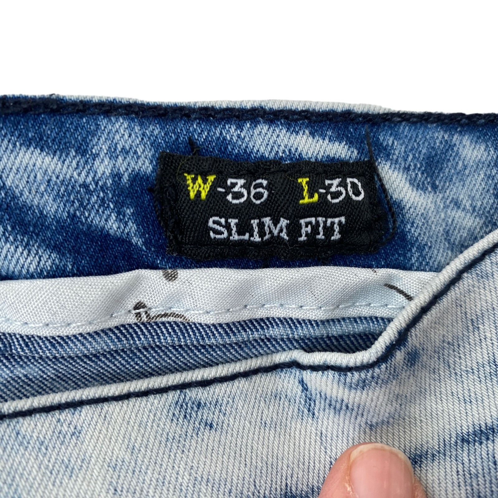 Broken Threads Mens Blue Denim Jeans Stone Washed Size 36 x 30 Slim Fit Stretch