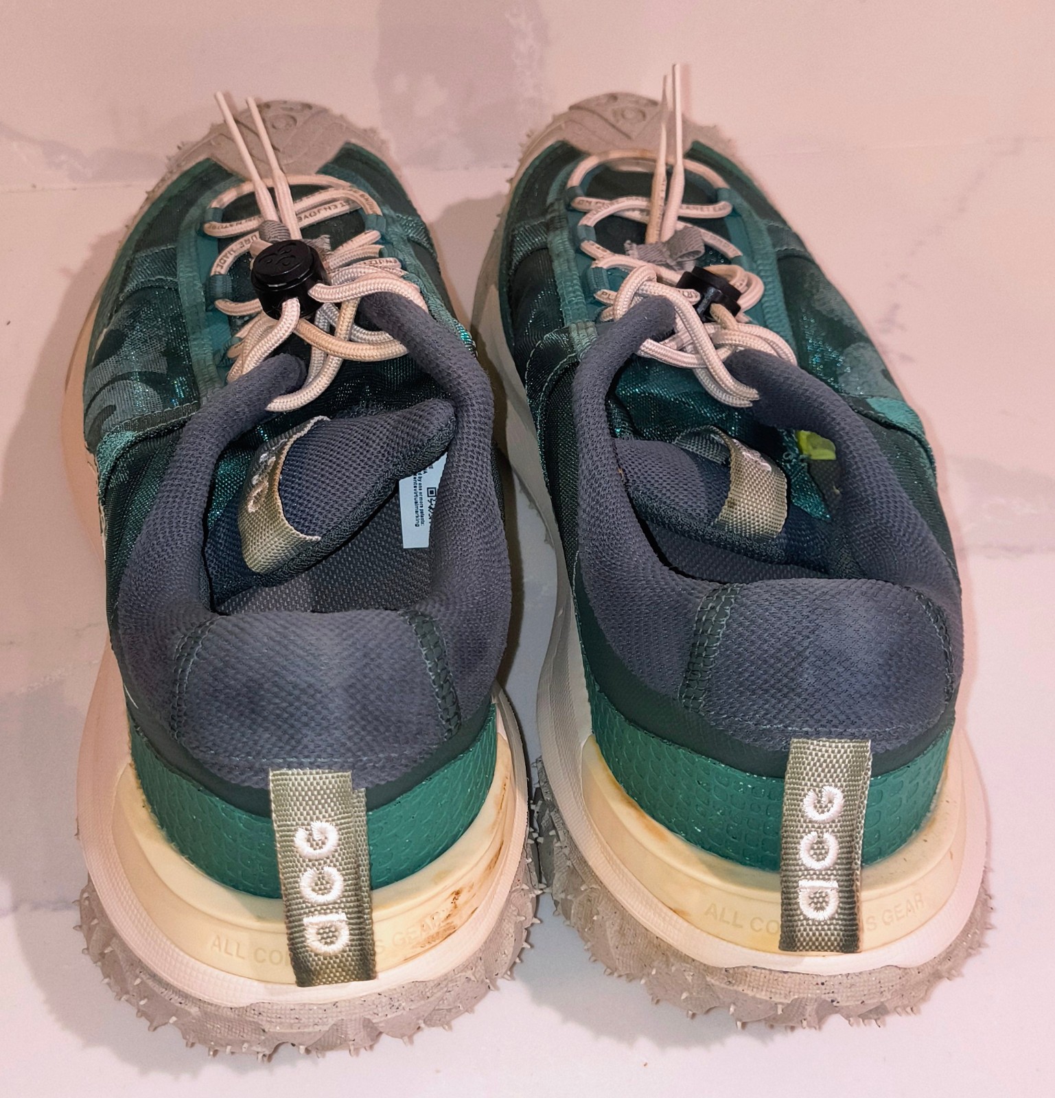 Nike ACG Mountain Fly 2 Low Bicoastal Hiking/Trail Running – Men’s Size 12