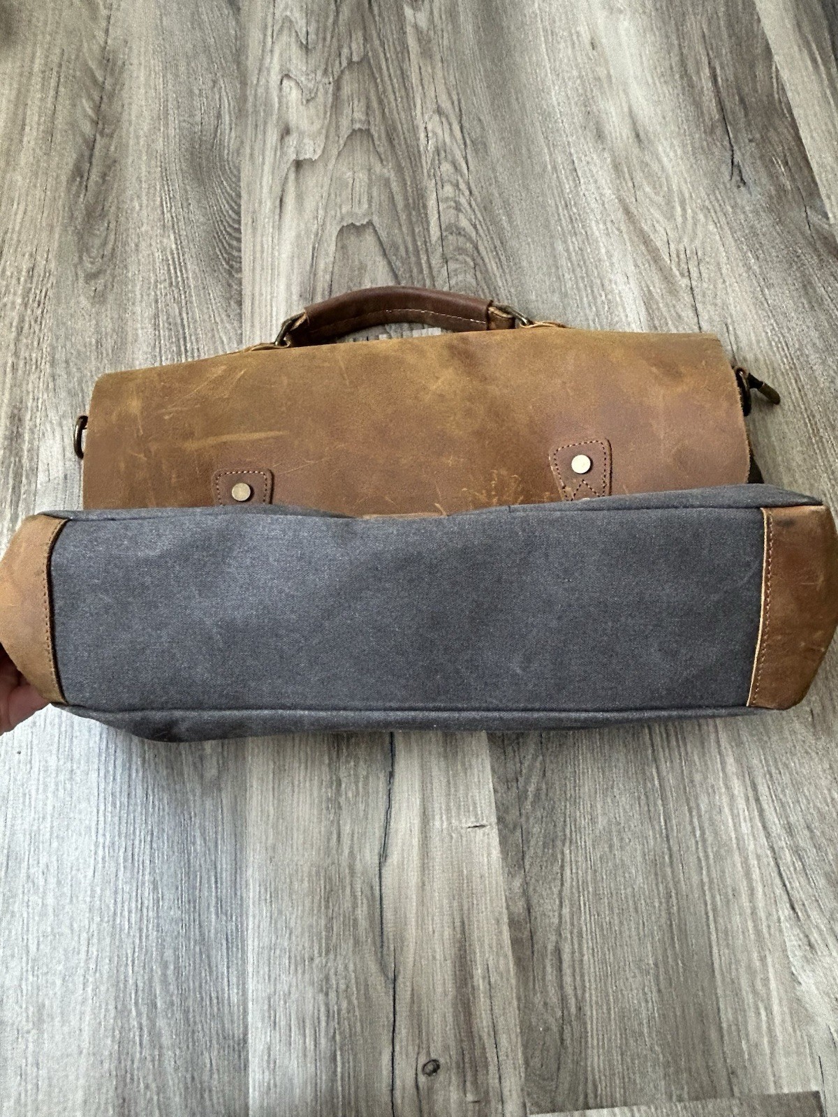 Unisex Laptop Briefcase 15.6″ Messenger Bag Dark Academia Old Money Satchel