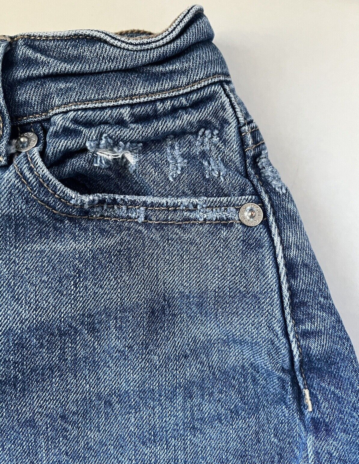American Eagle Highest Rise Mom Short Size 000 Comfort Stretch Waistband