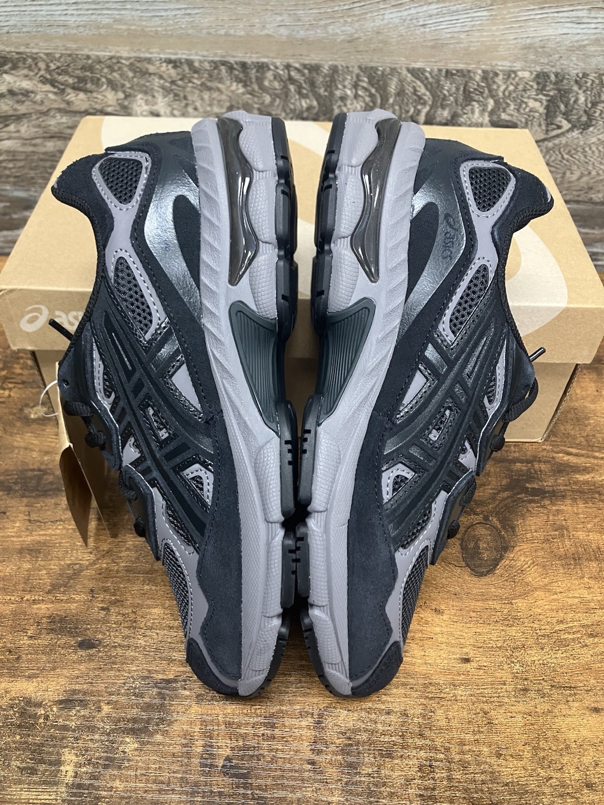 Size 4.5 – Asics Gel NYC Graphite Grey Black