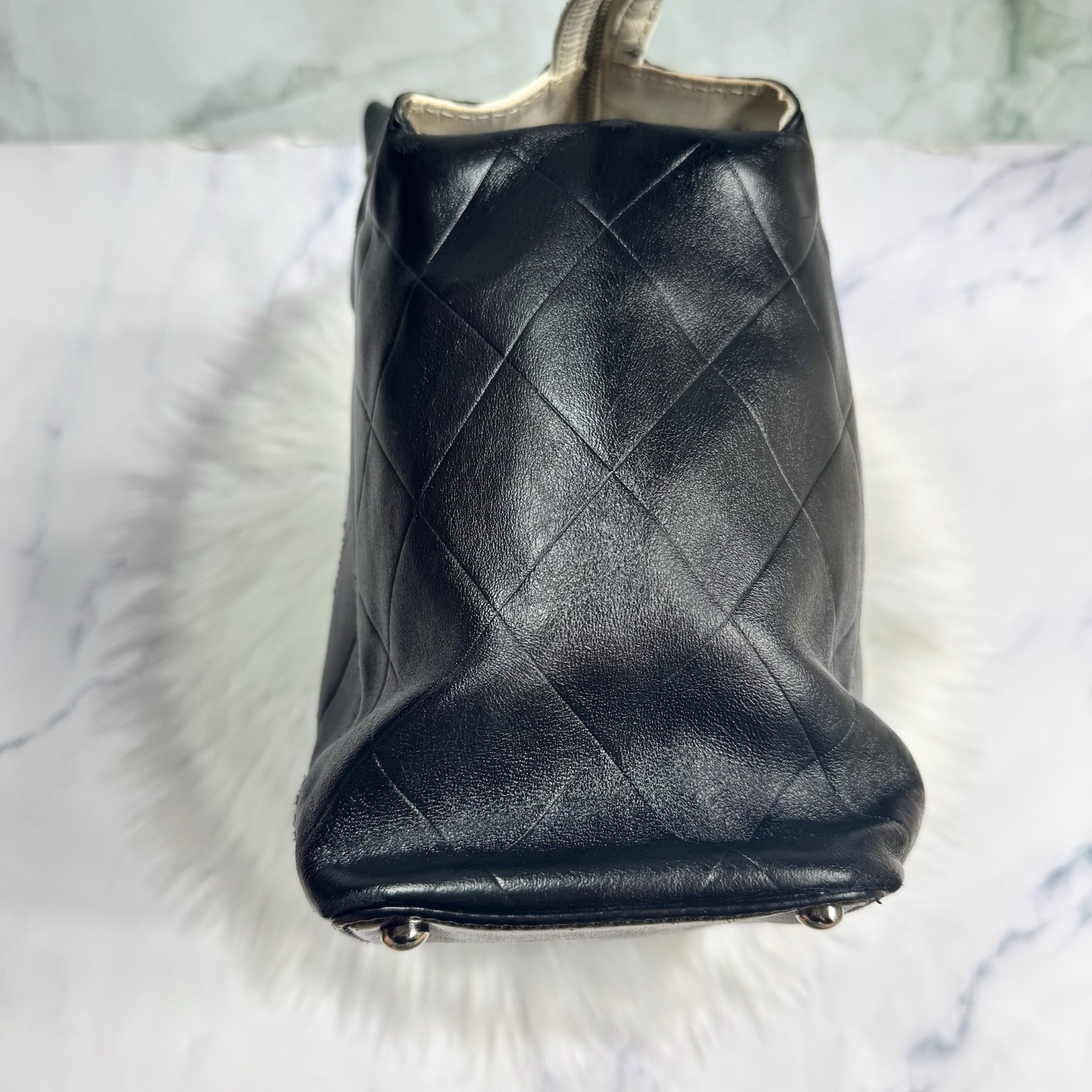 CHANEL CC Logo Quilted Leather Boston Bag Black Vintage Top Handle handbag