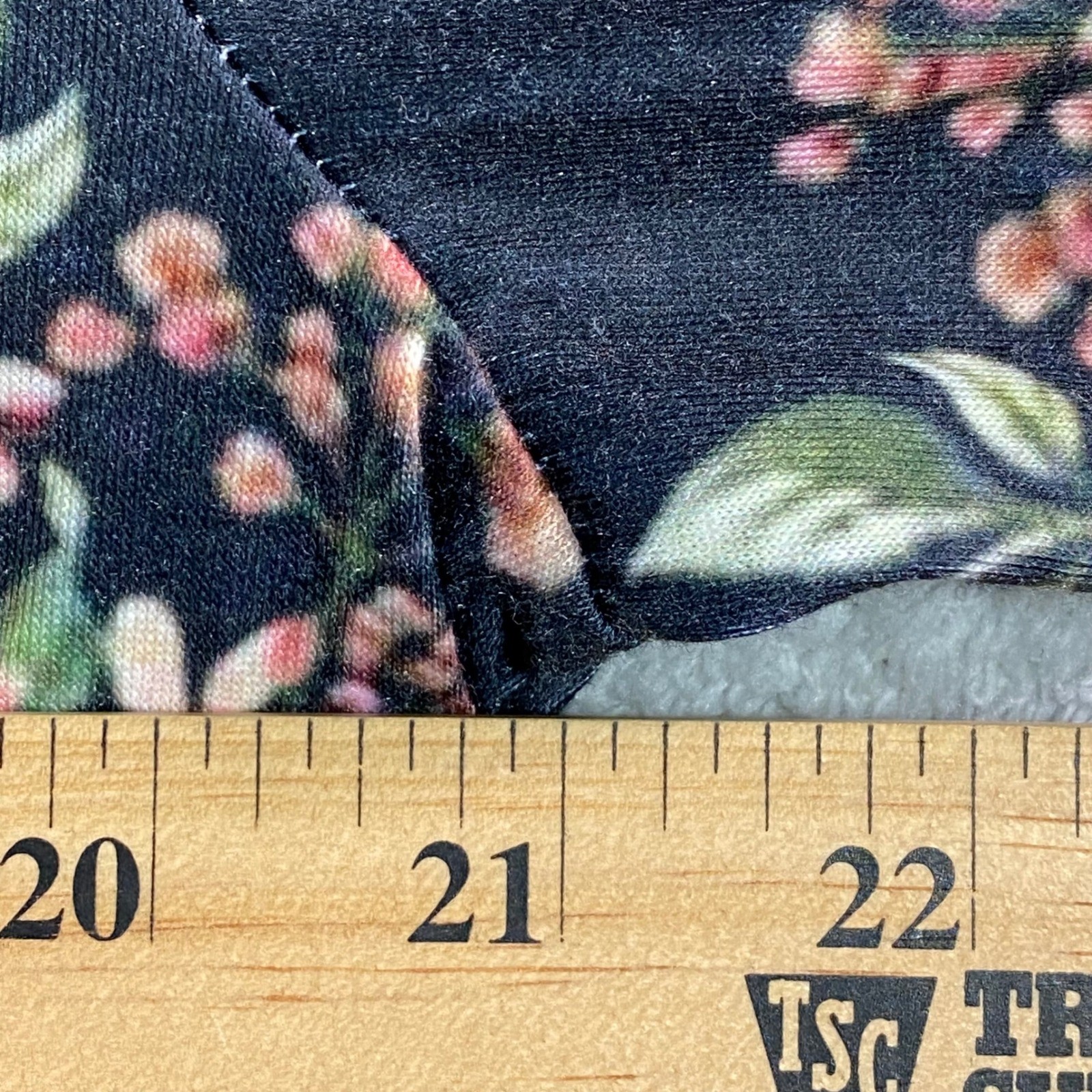 Lightweight Women Black Floral Long Sleeve Botanical Print Crew Neck Top Large