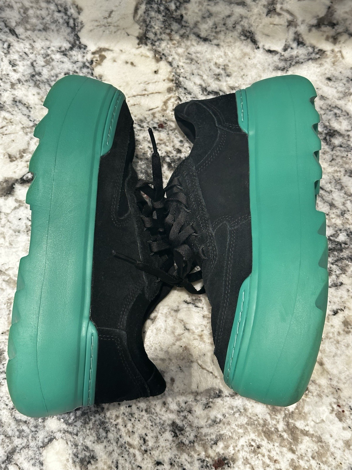 UGG Black Emerald Suede Marin Mega Lace 2.25 In Platform Sneakers, US 6
