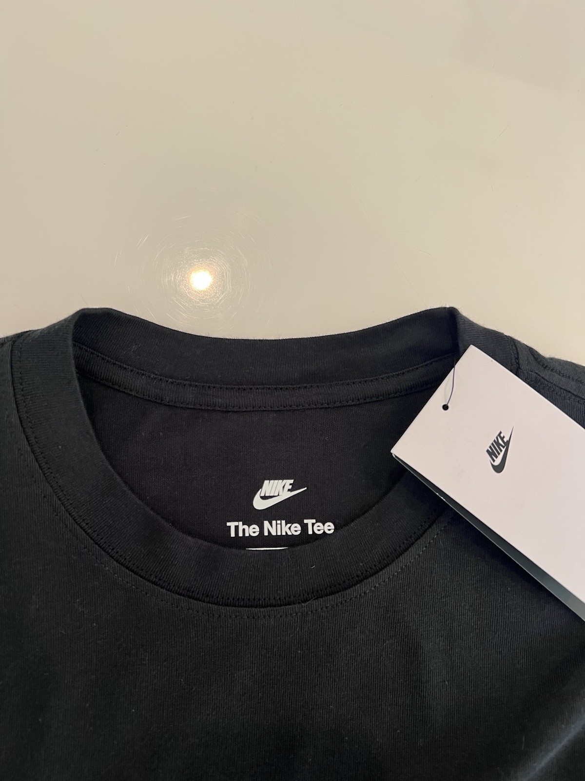 $40 Nike Mens Max90 Shoe Patch Pocket Tee Size XXL Black Loose Fit NWT