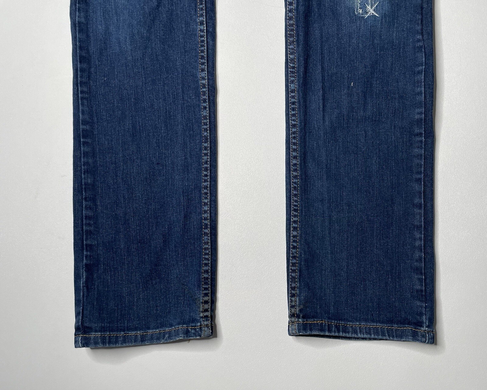 Vintage Wash Levi’s 513 Slim Straight Leg Denim Blue Jeans 30 x 31
