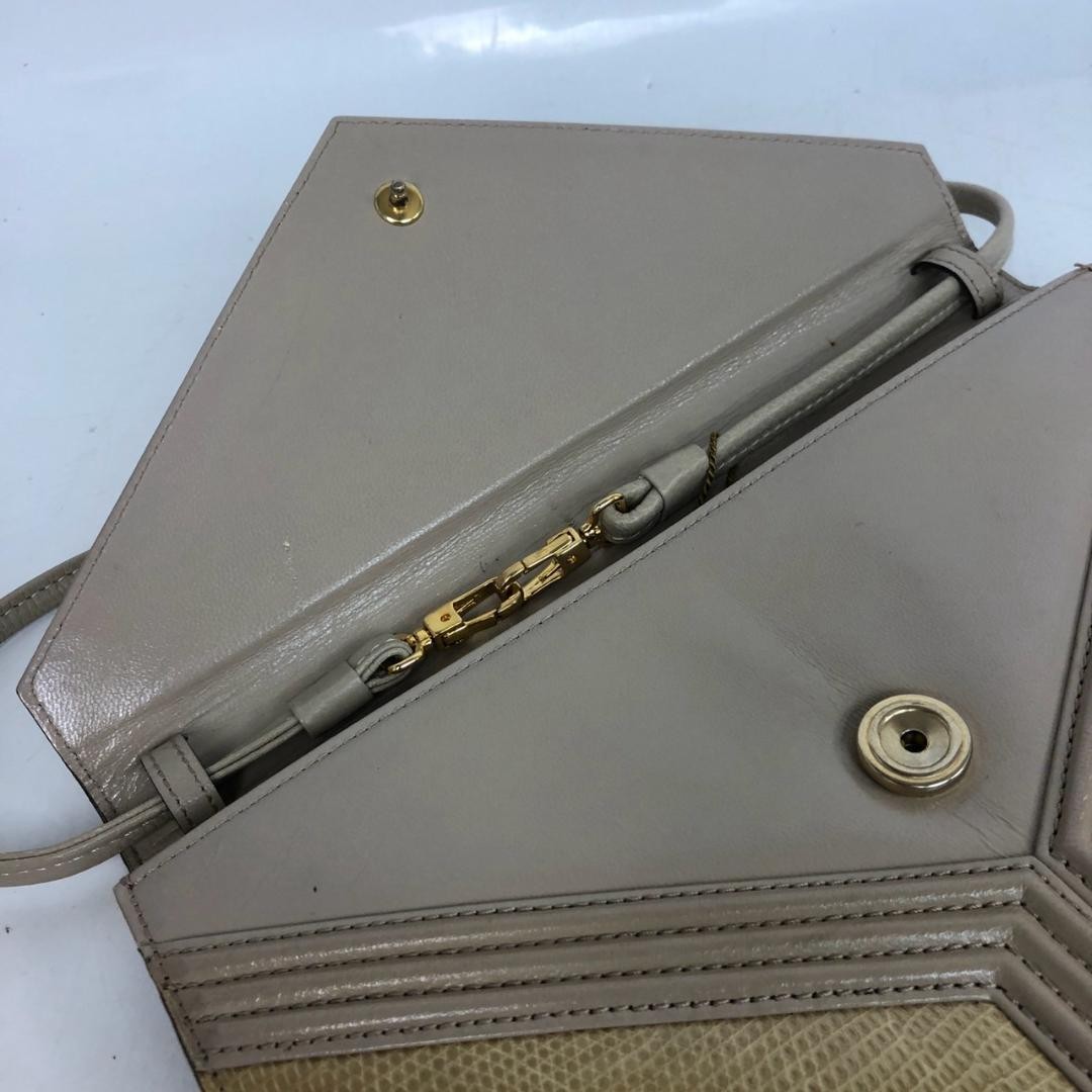 Yves Saint Laurent Shoulder Bag Beige W10.2in / D1.3in / H7.9in Authentic